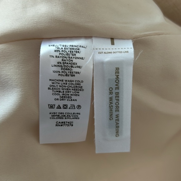 Ann Taylor Crop Blazer - Picture 4 of 4